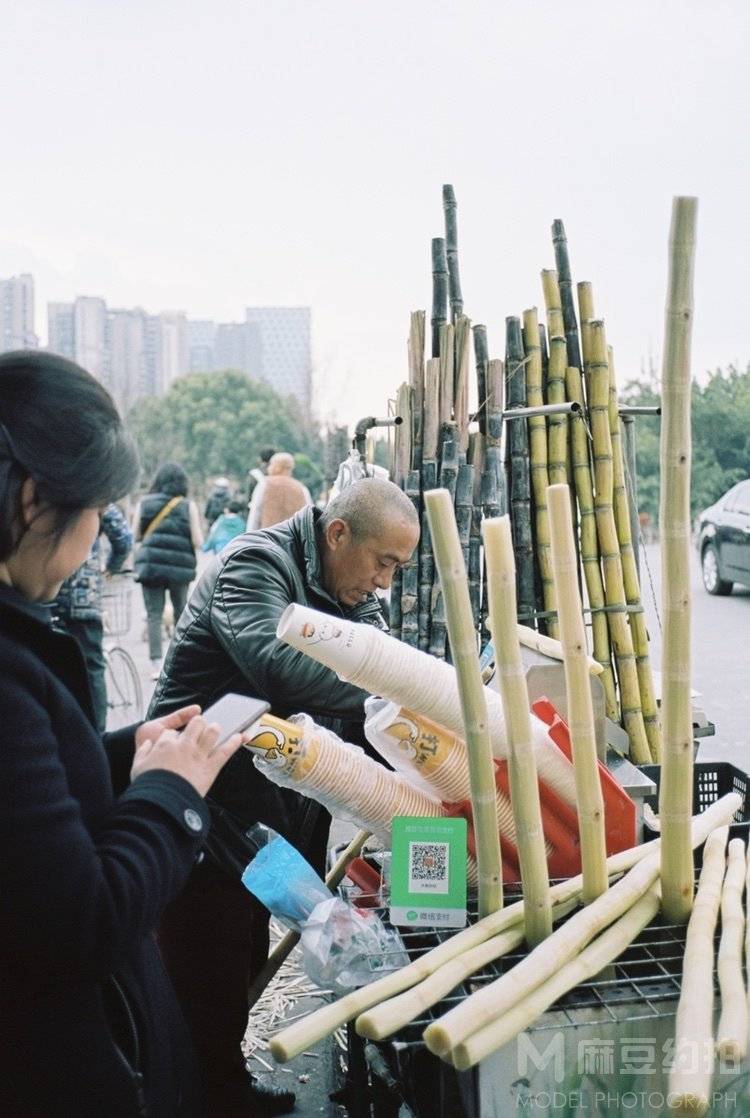 胶片模特