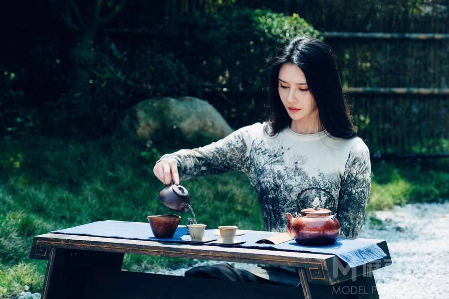 宝丽来模特