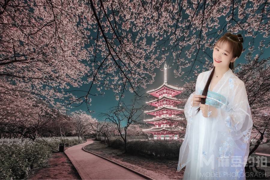汉服模特