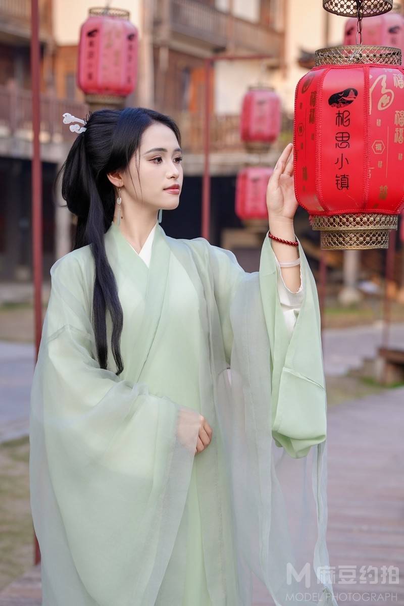 清新模特