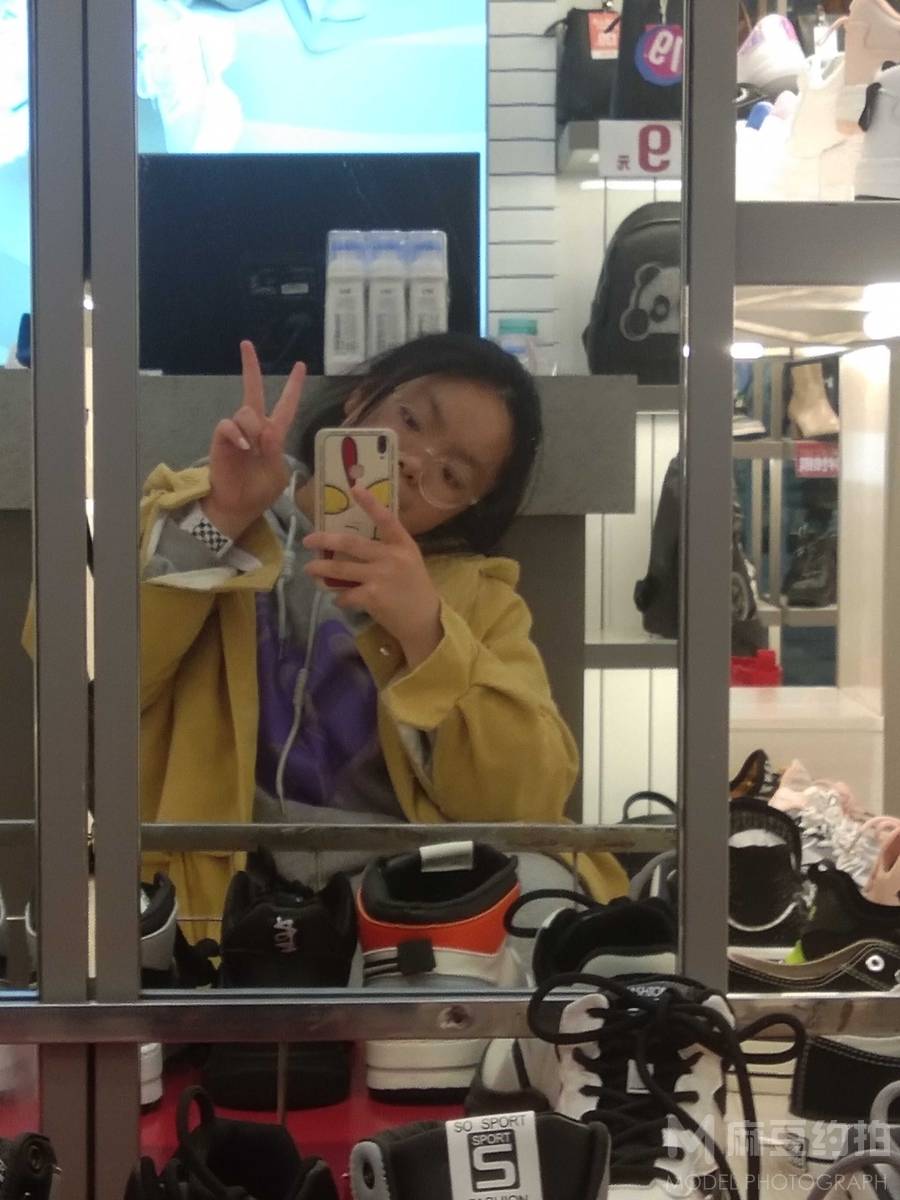 少女模特