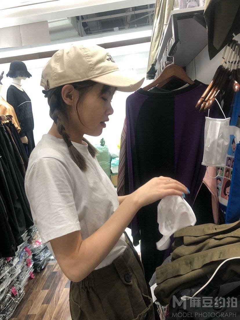 校园模特