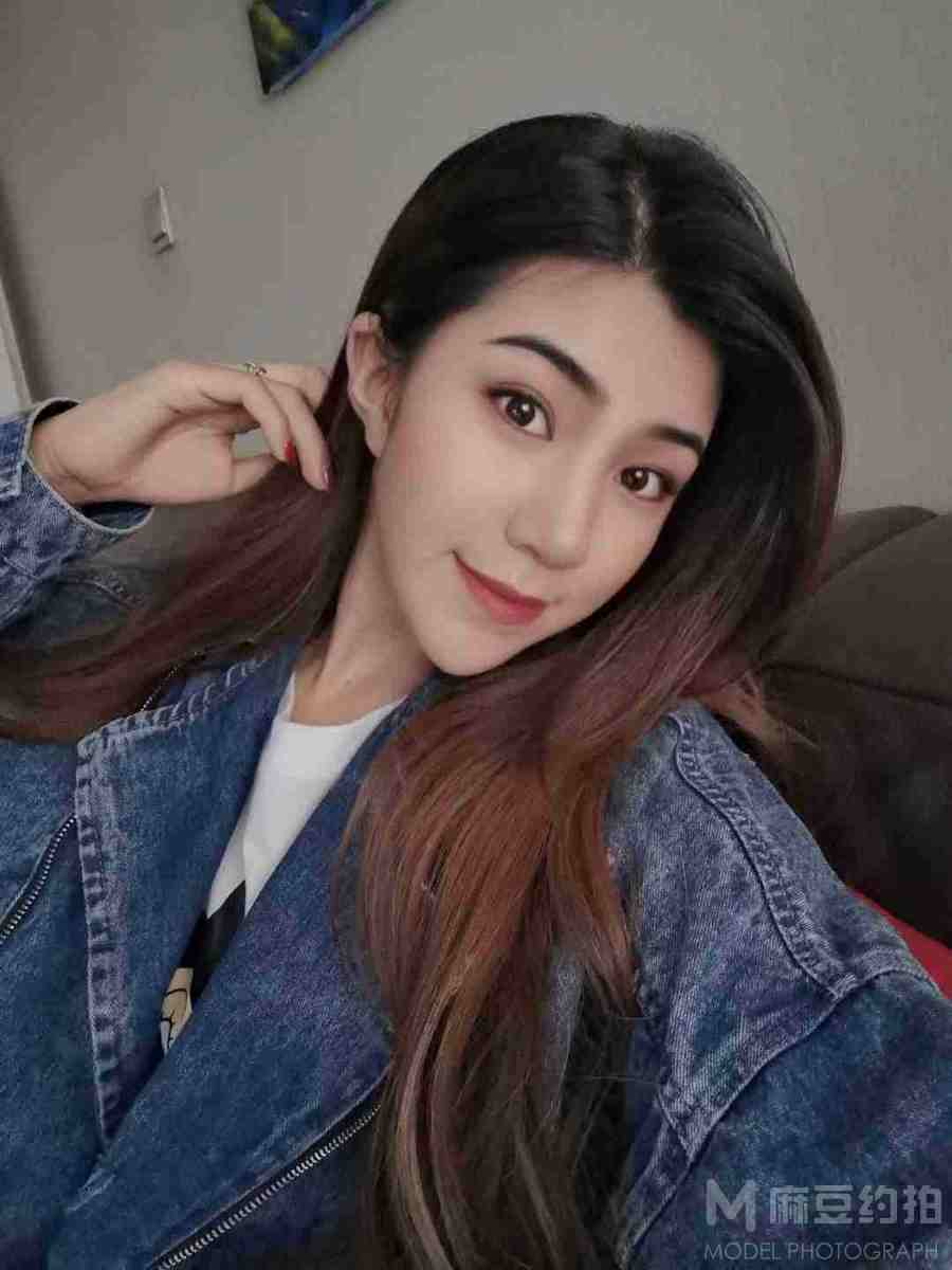 商务模特