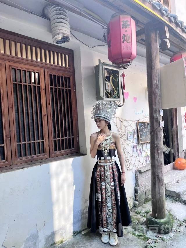 清新模特