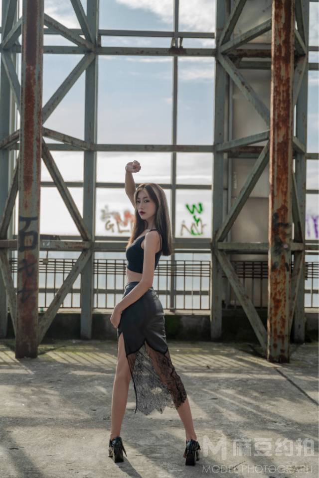 暗黑模特