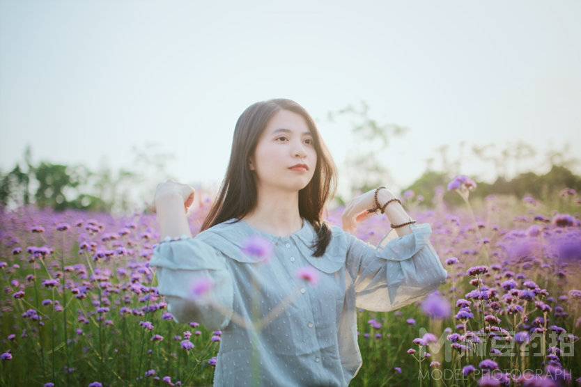 清新模特