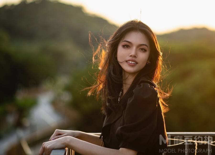 胶片模特