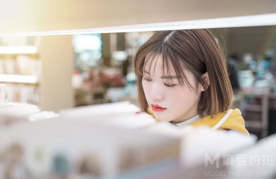 清新模特