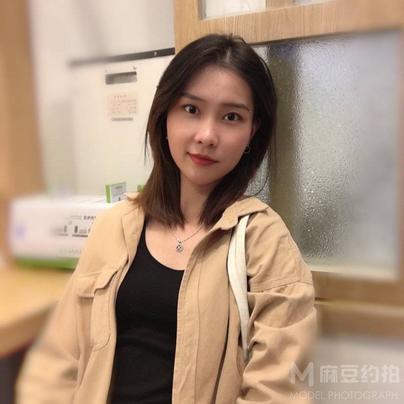 纪实模特