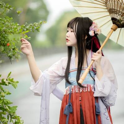 汉服模特