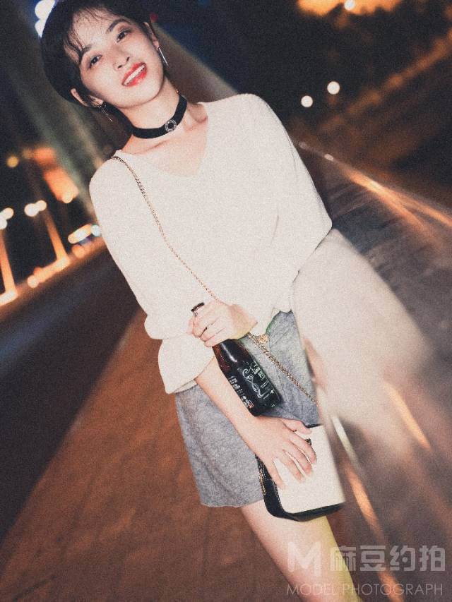 夜景模特