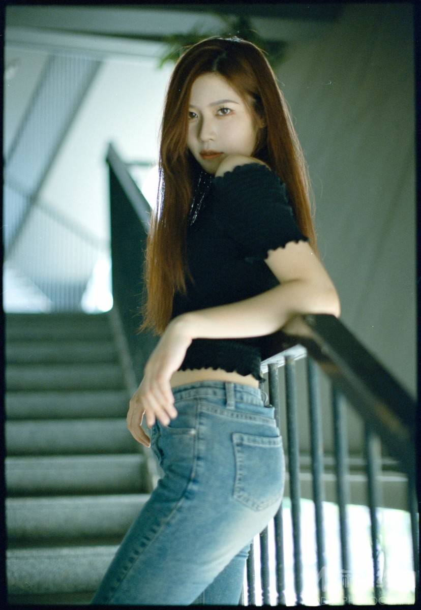 胶片模特