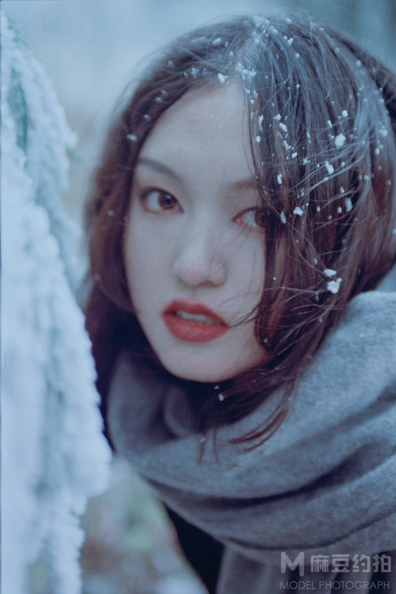 黑白模特