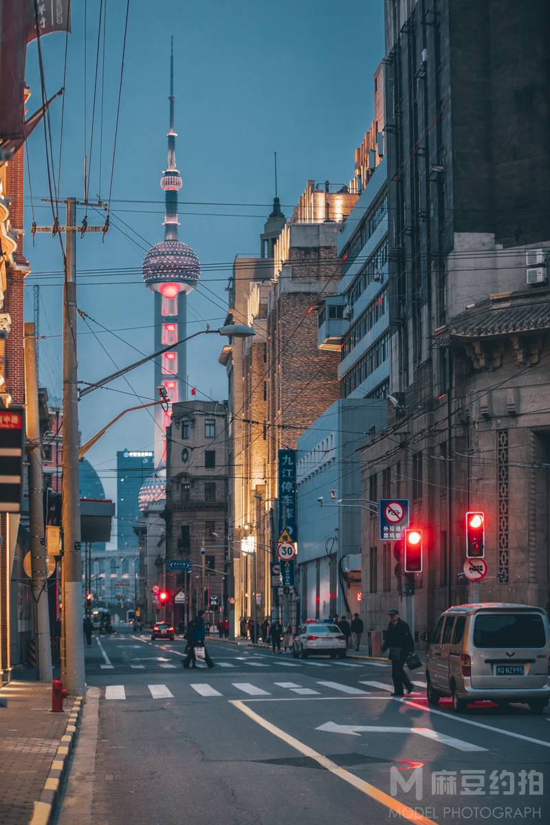 夜景模特