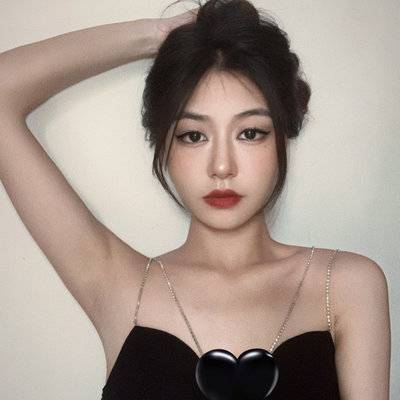 黑白模特