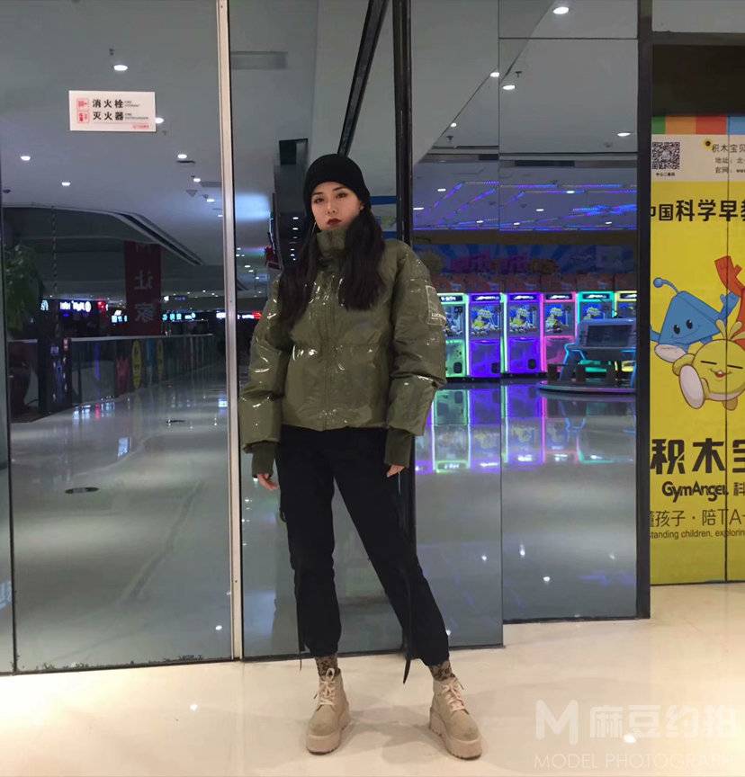 情侣模特