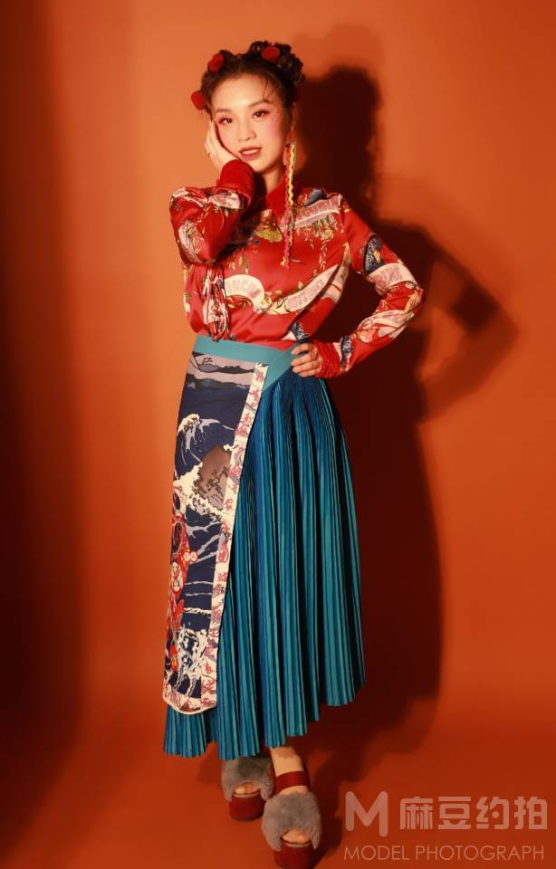 汉服模特