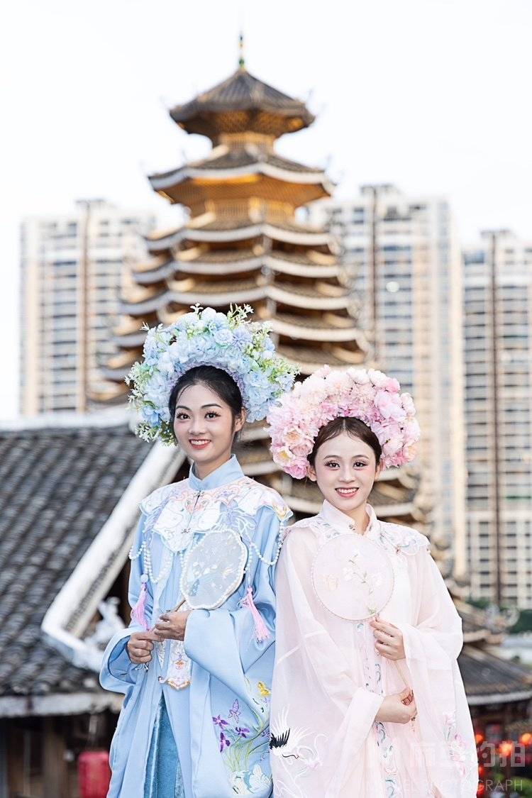 汉服模特