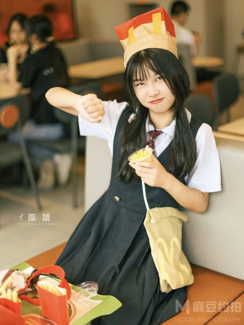 清新模特