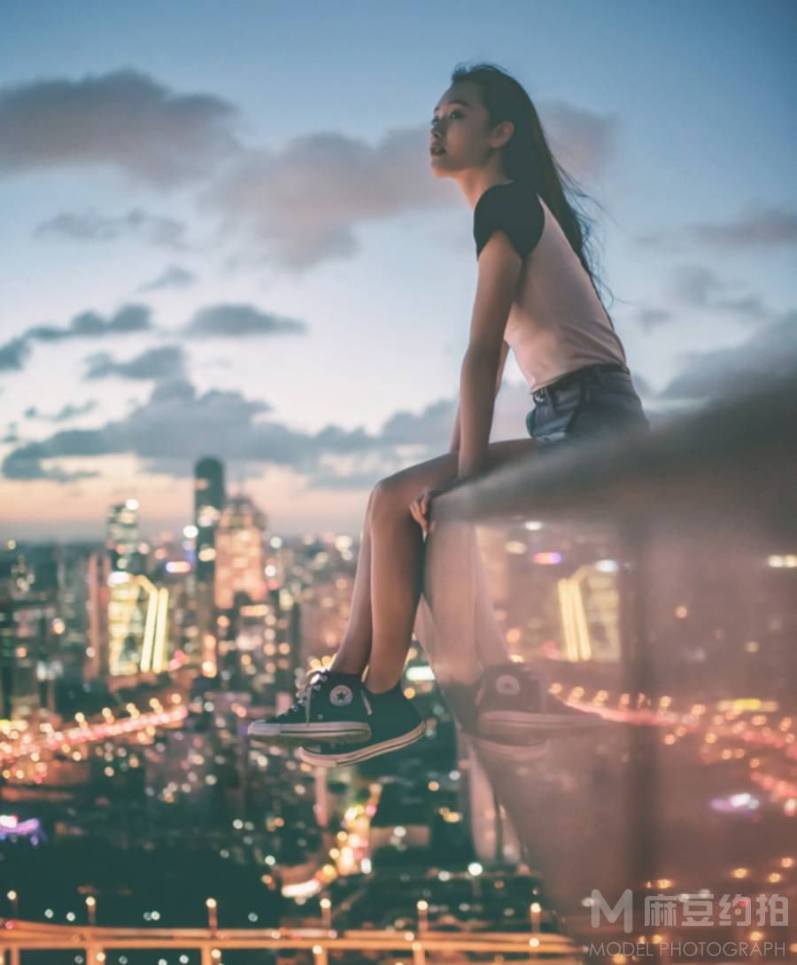 夜景模特