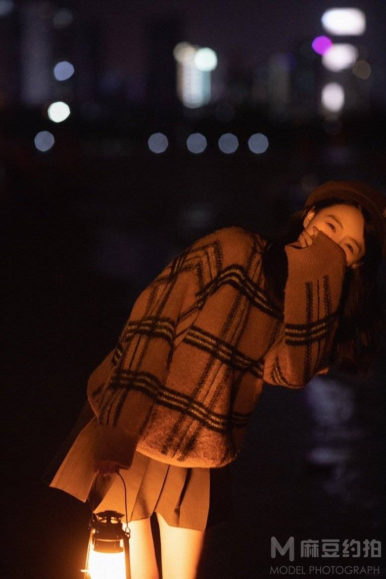 夜景模特