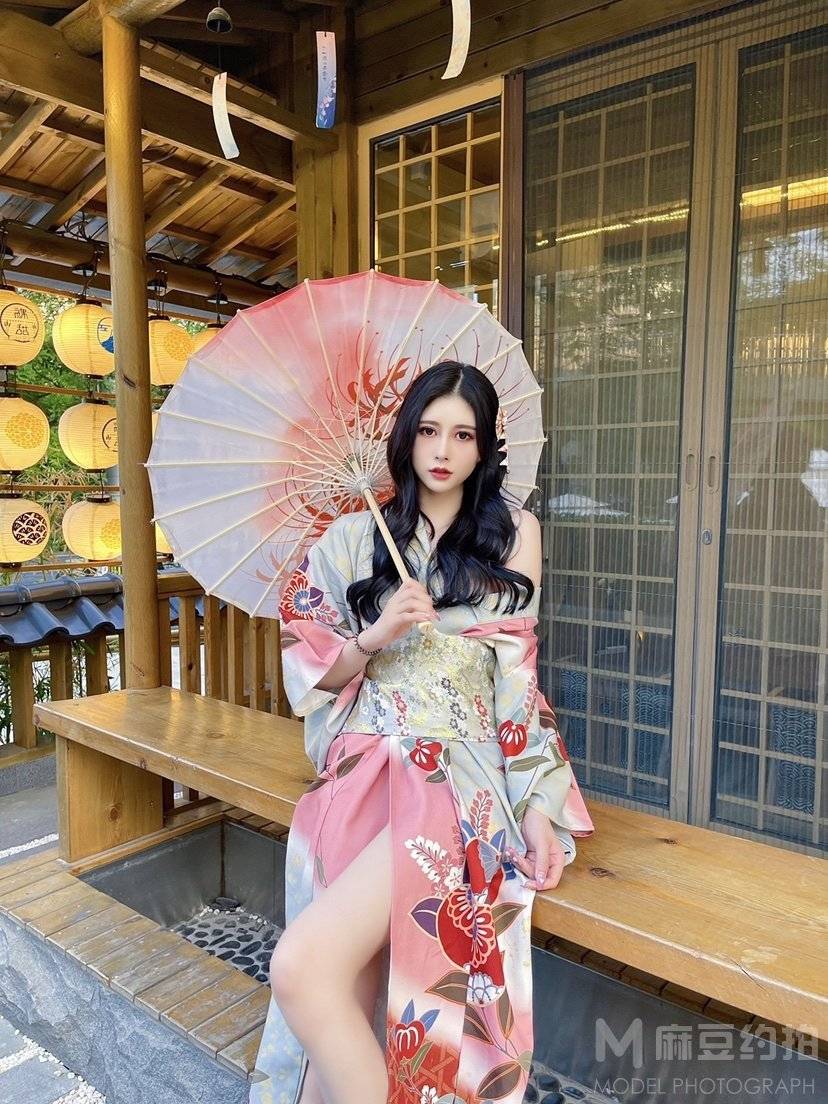 和服模特