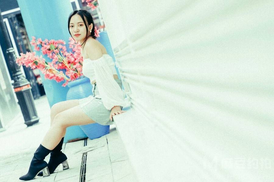 胶片模特