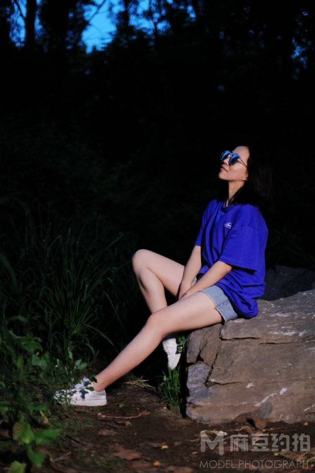夜景模特