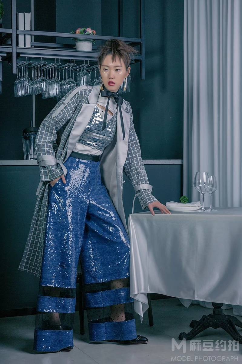妆容模特