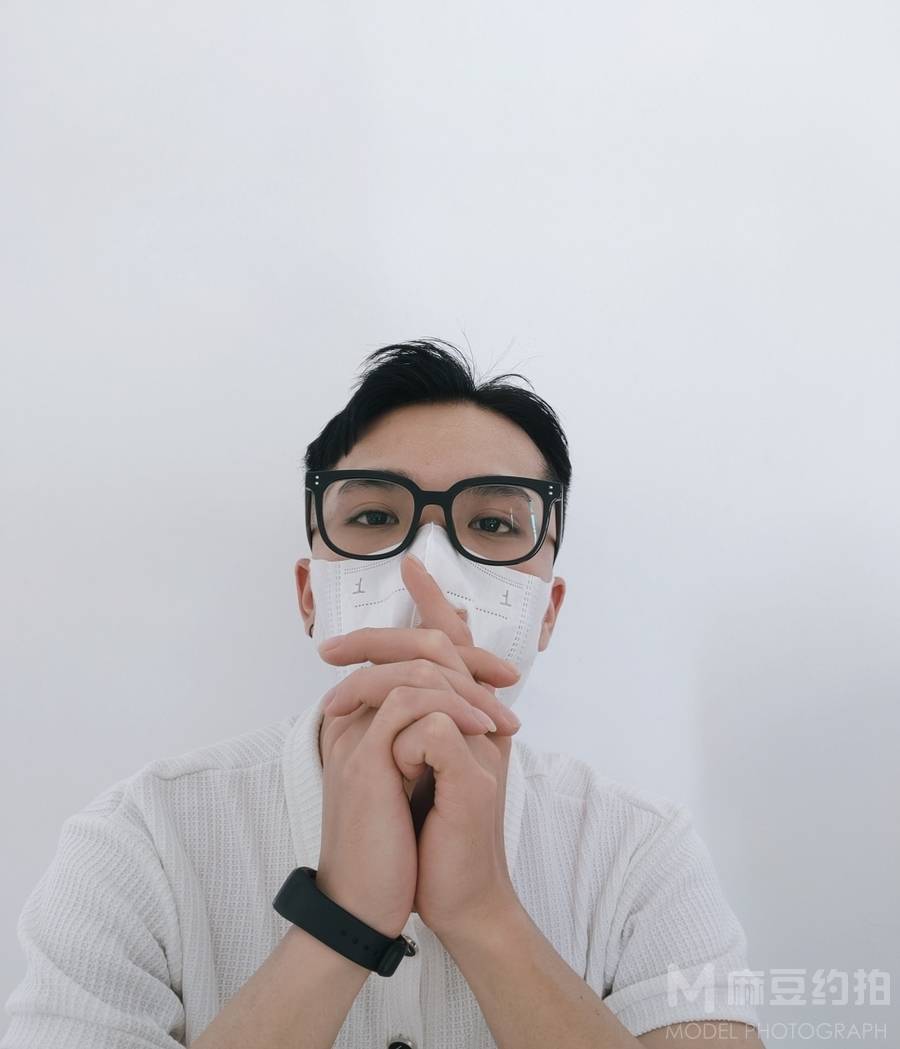 黑白模特