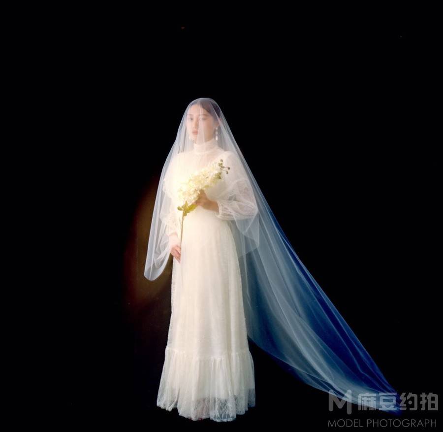 胶片模特