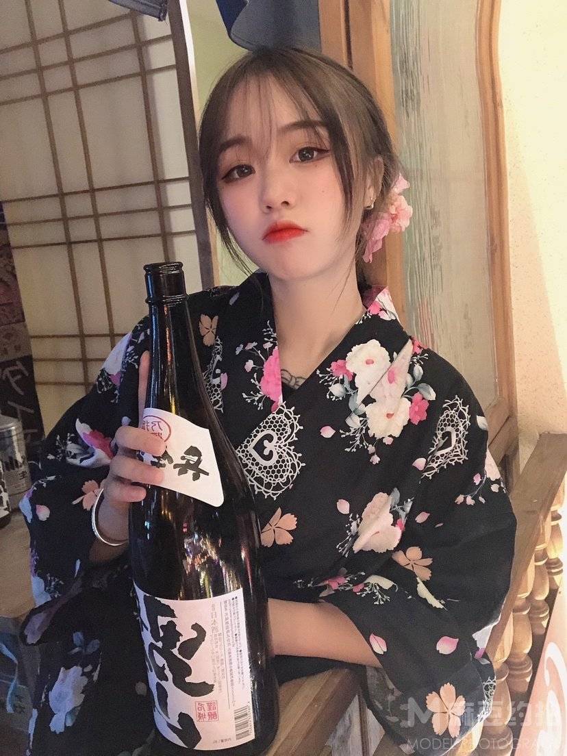 和服模特