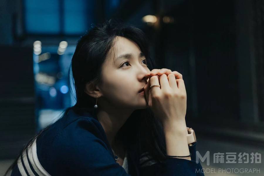 夜景模特
