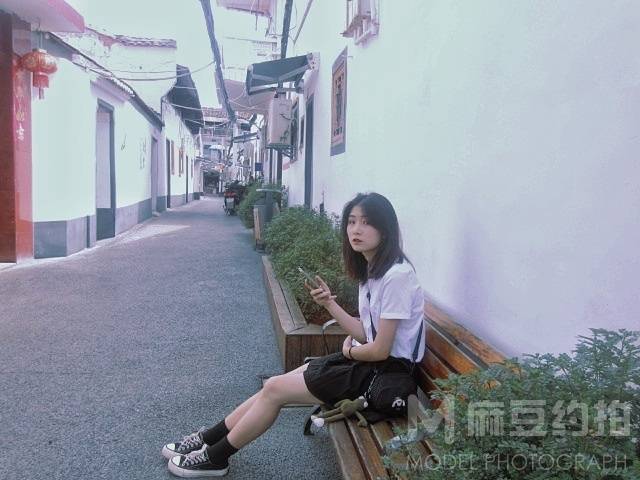 校园模特
