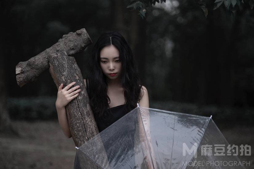 暗黑模特