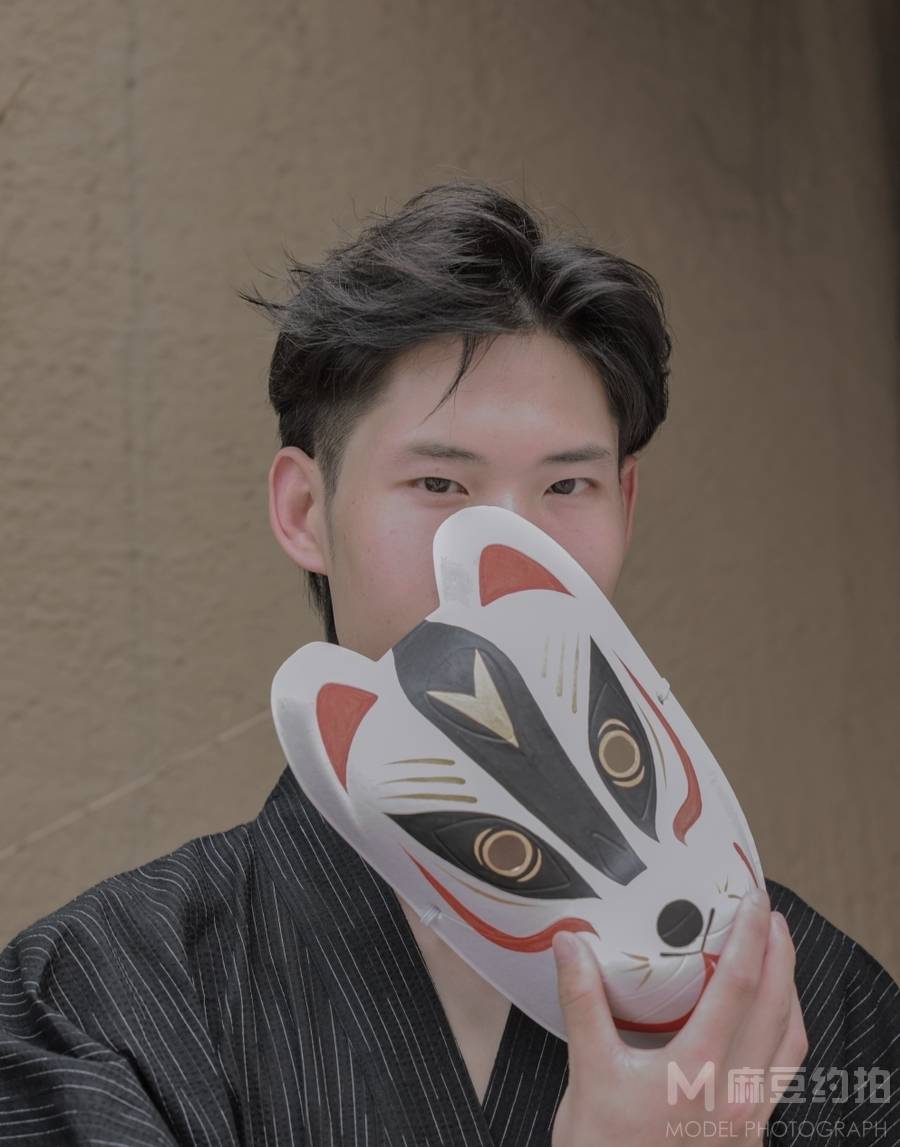 胶片模特