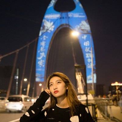 夜景模特