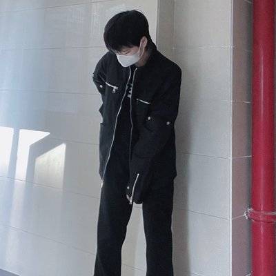 黑白模特