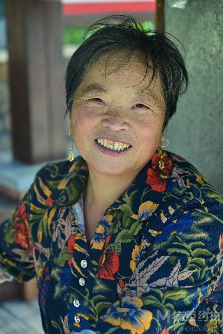 纪实模特