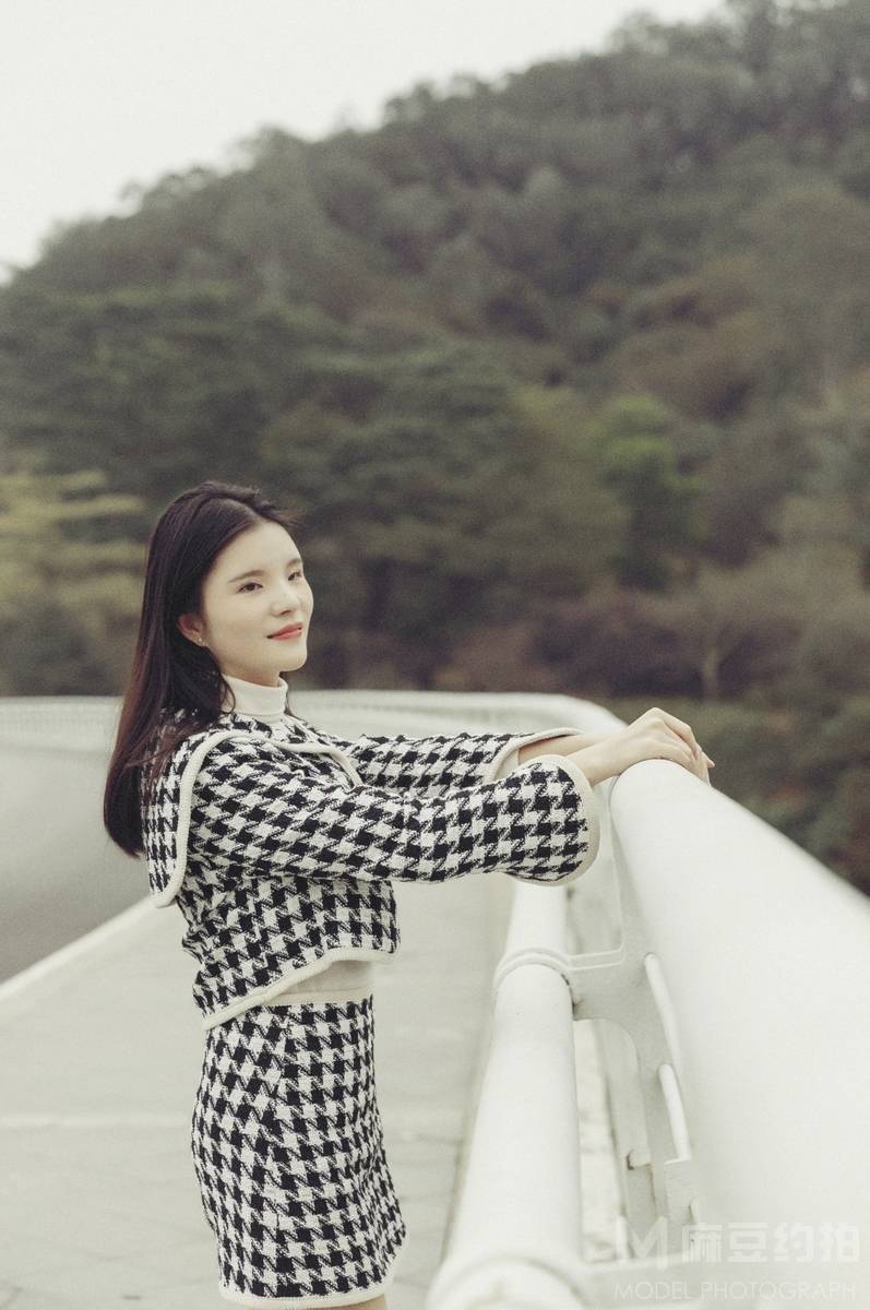 宝丽来模特