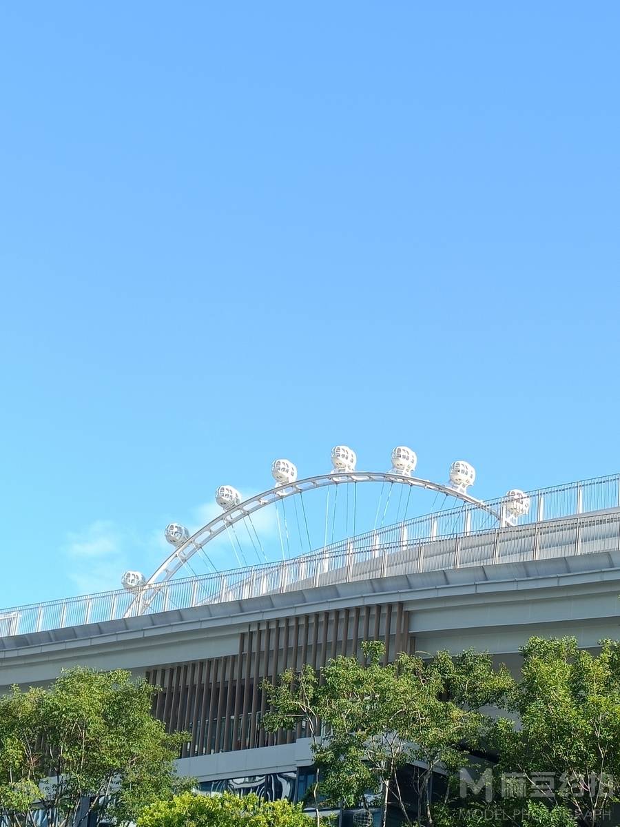 黑白模特