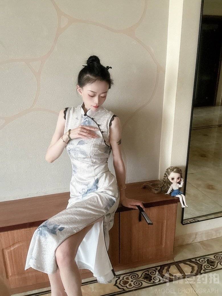 旗袍模特