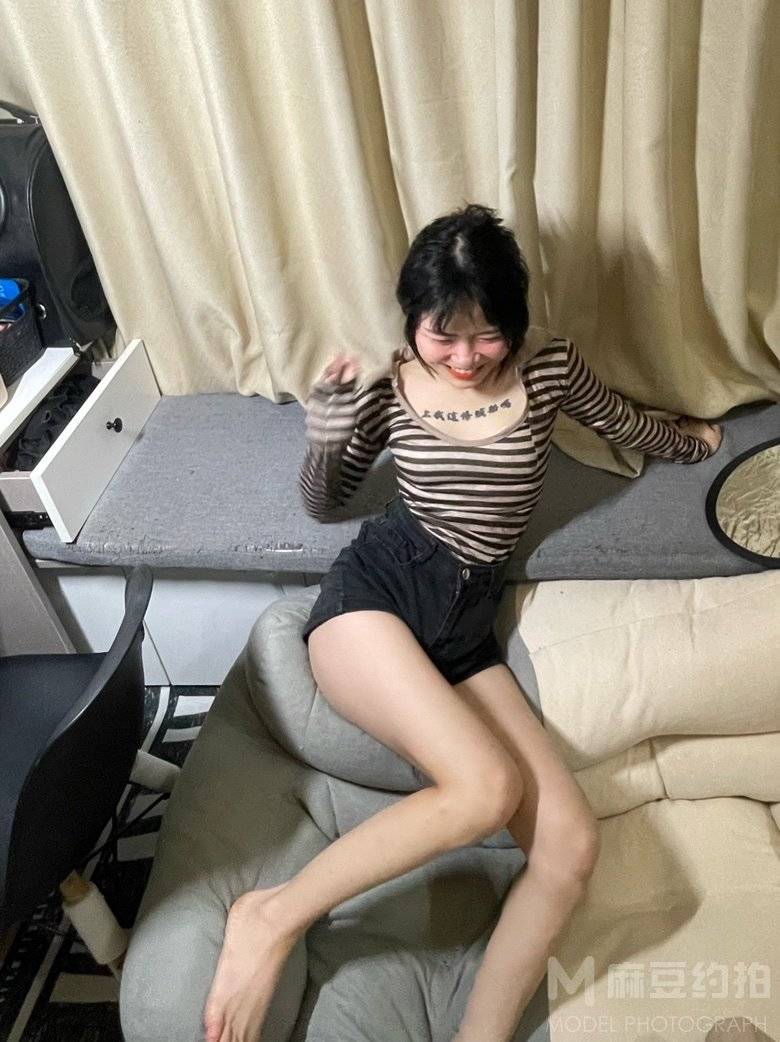 胶片模特