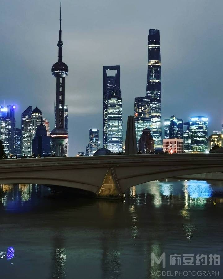 纪实模特