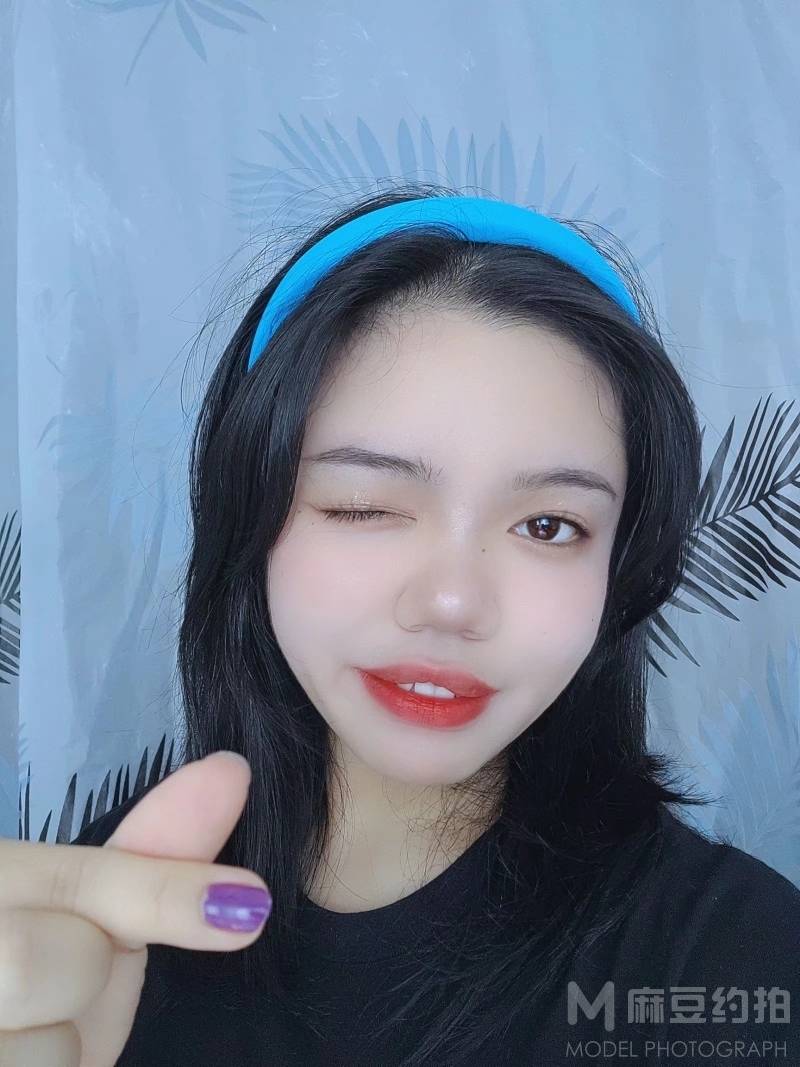少女模特