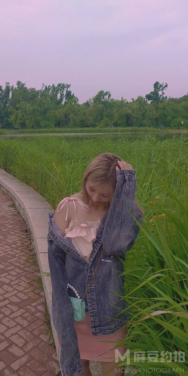 清新模特