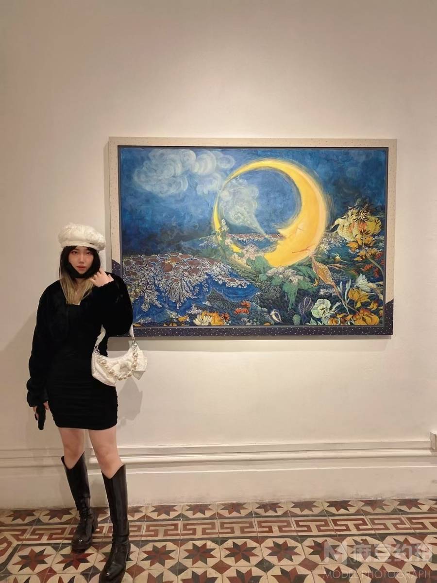 黑白模特