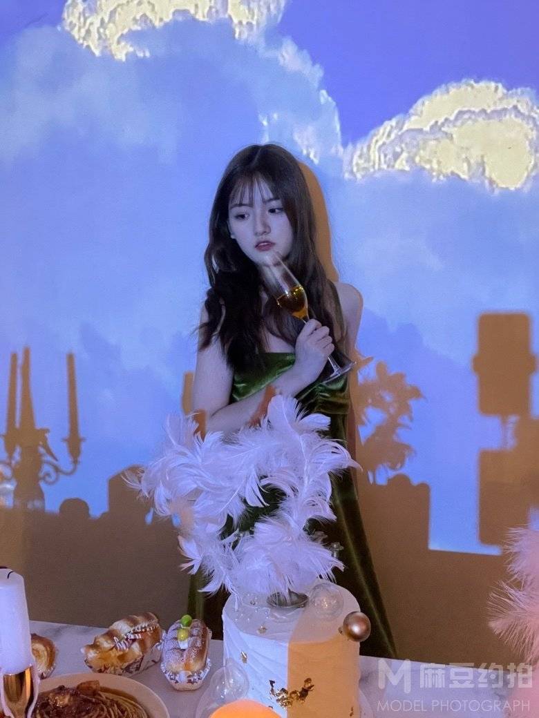 妆容模特