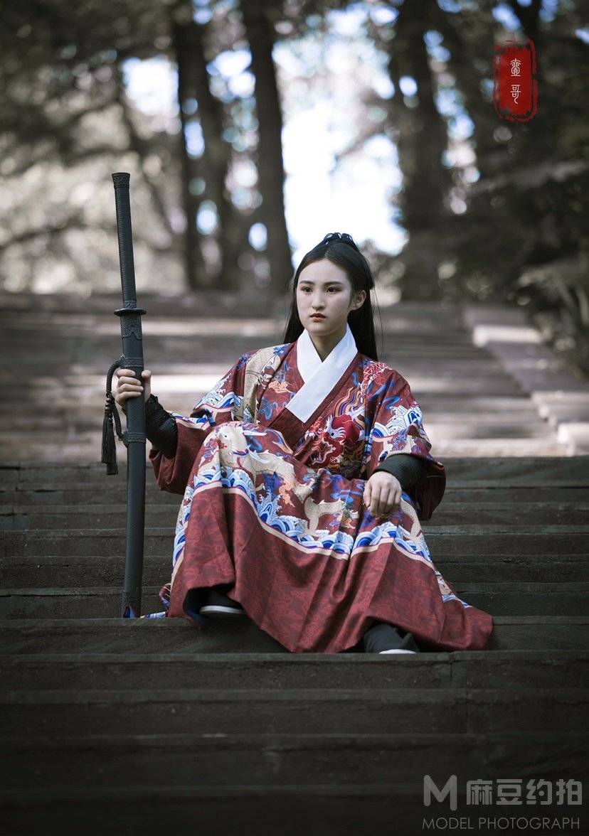 汉服模特