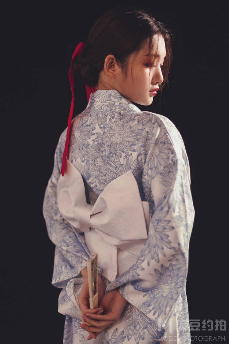 和服模特